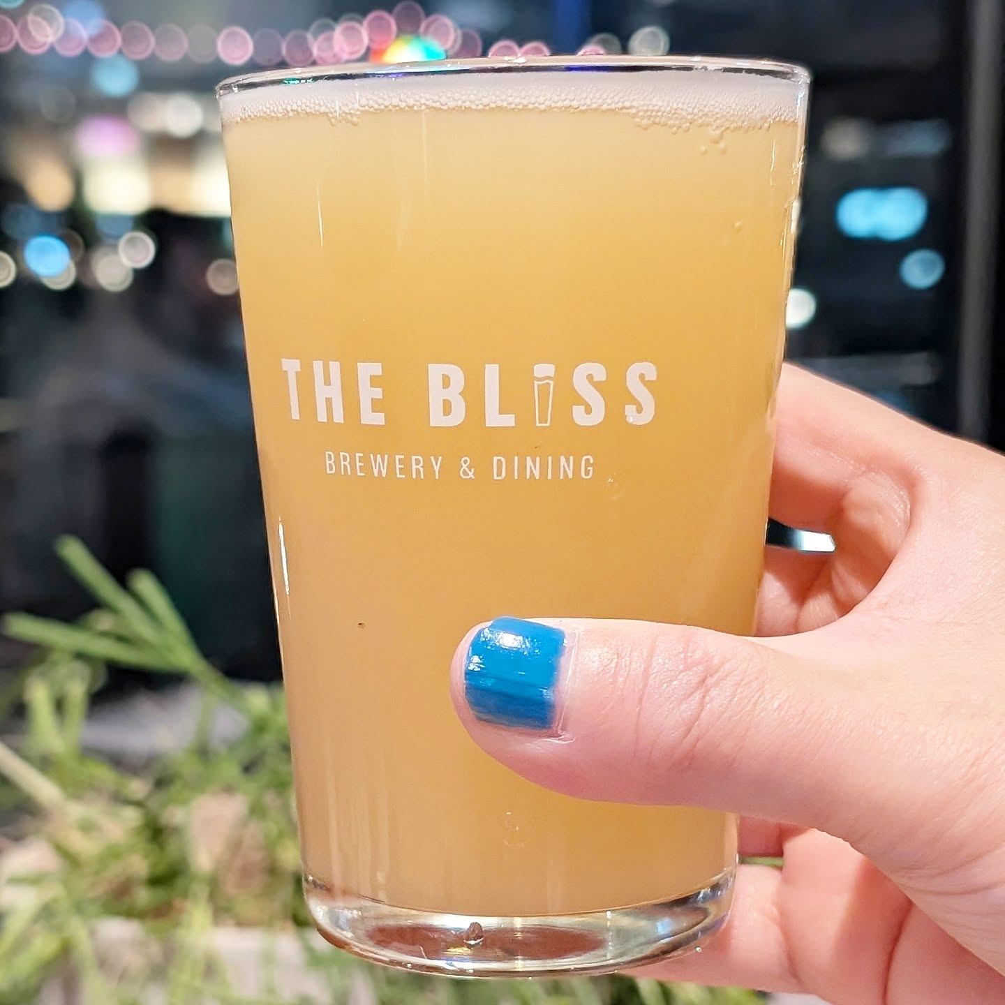 山本ホップが頂いたTHE BLISSの「Amulet Wheat Ale with Apple, Cinnamon」